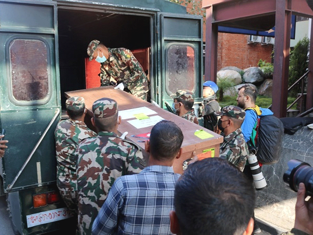 एक वर्षमा विदेशमा ज्यान गुमाएका १४०१ नेपालीको शव नेपाल ल्याइयो